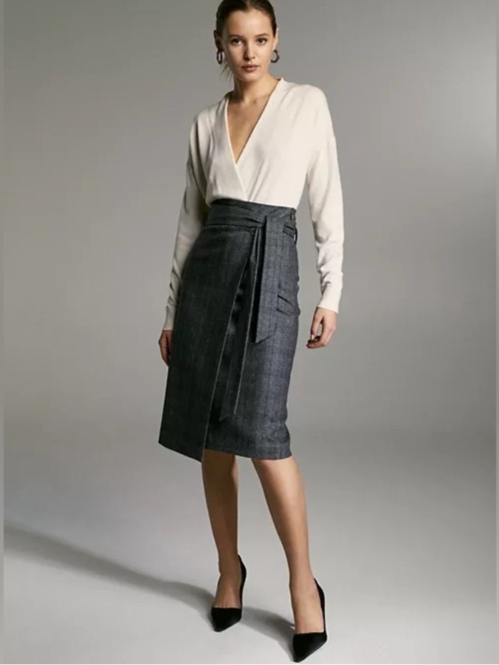 Babaton Wool Cashmere Wrap Pencil Skirt Preppy Business size 2